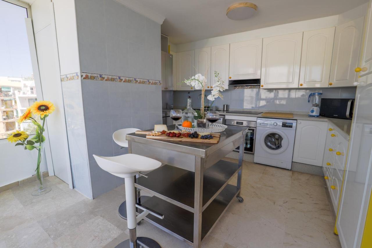 Marbella Centre Beachfront & Pool ภายนอก รูปภาพ