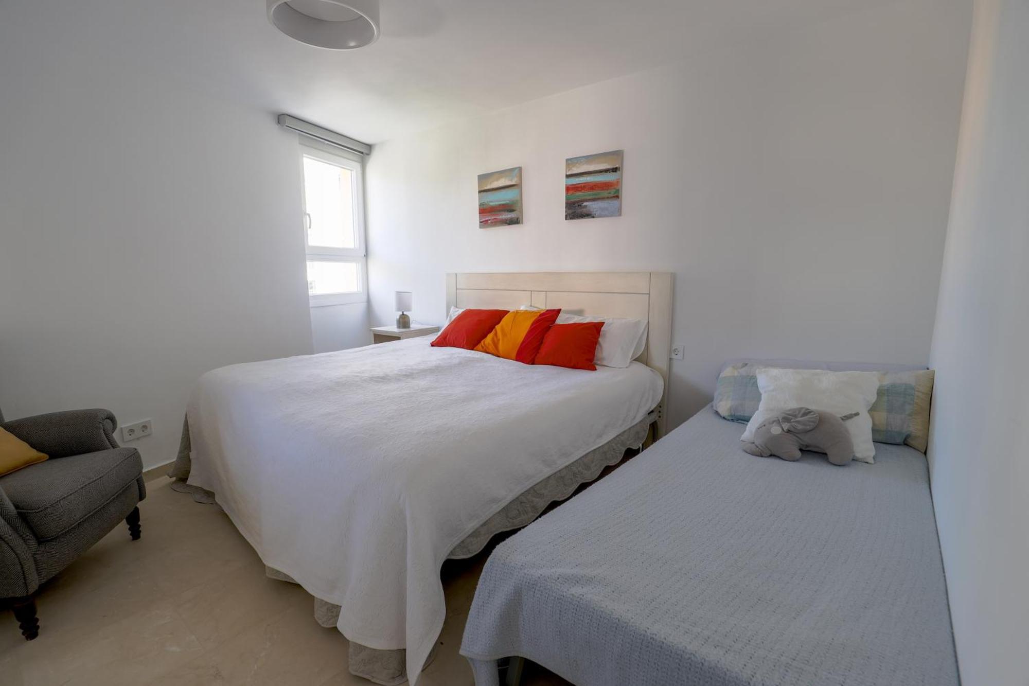 Marbella Centre Beachfront & Pool ภายนอก รูปภาพ