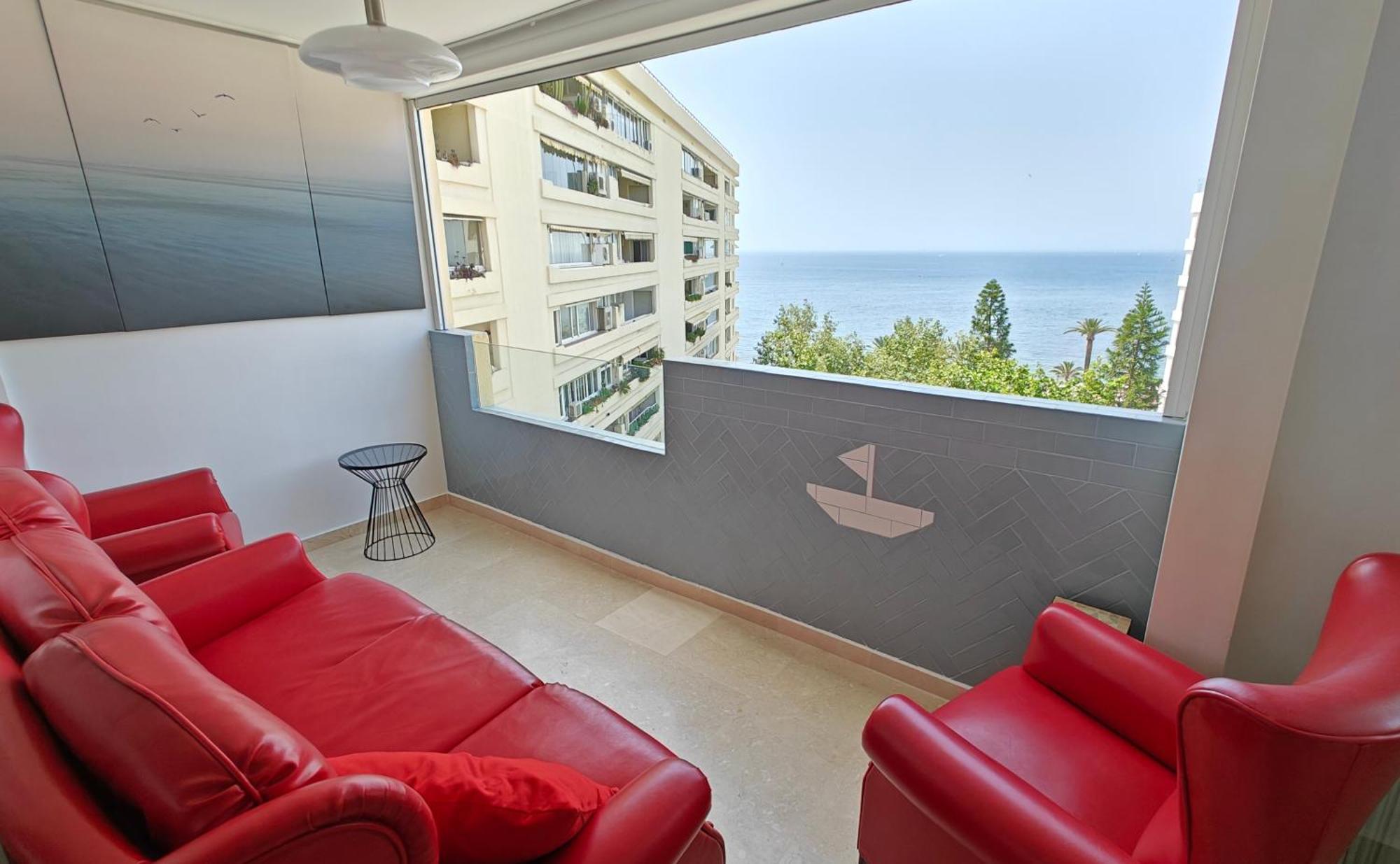 Marbella Centre Beachfront & Pool ภายนอก รูปภาพ