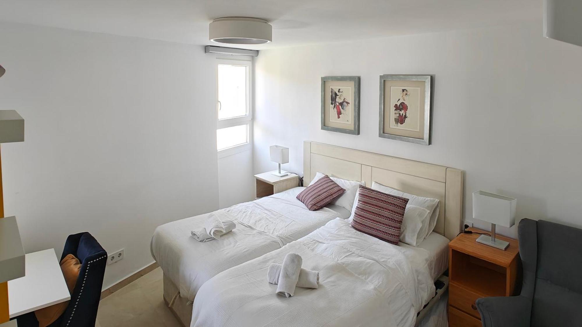 Marbella Centre Beachfront & Pool ภายนอก รูปภาพ